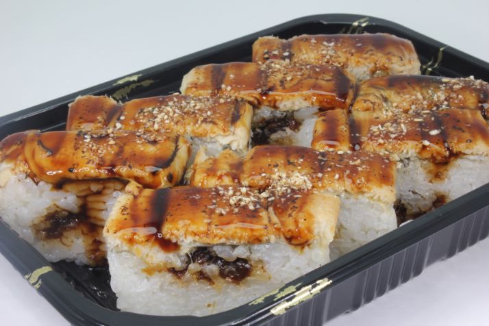 穴子の押し寿司一本